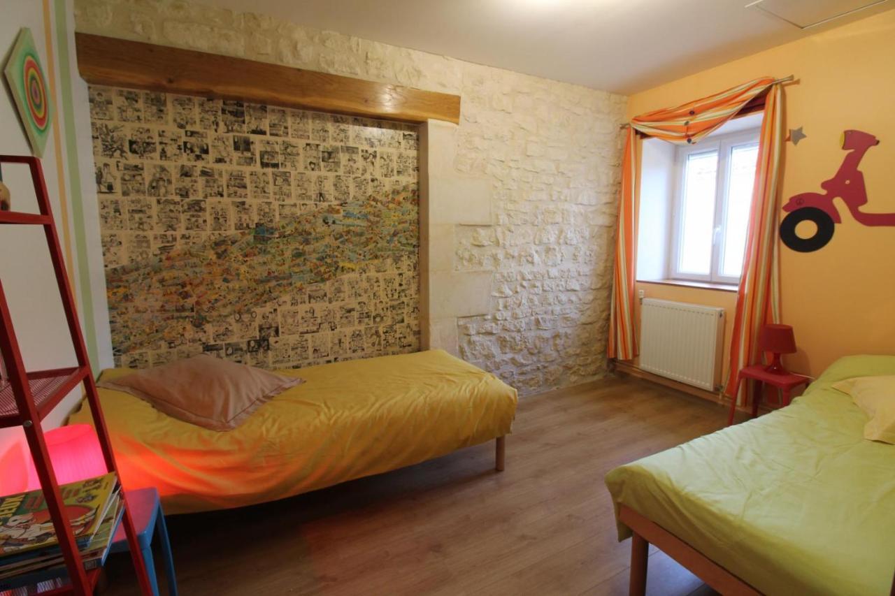 Le Domaine De Bellevue Bed and Breakfast Tanzac Exteriör bild